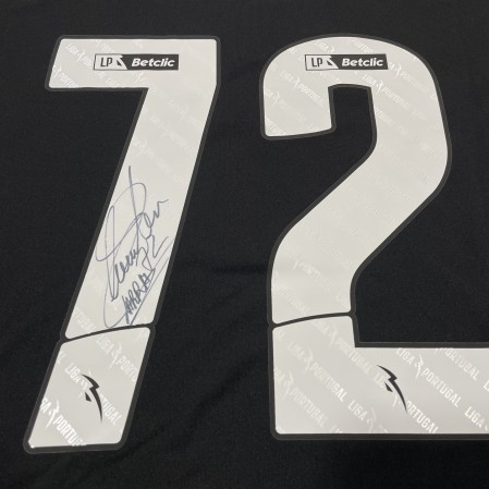 Camisola Principal Autografada Casa Pia AC - LARRAZABAL 72