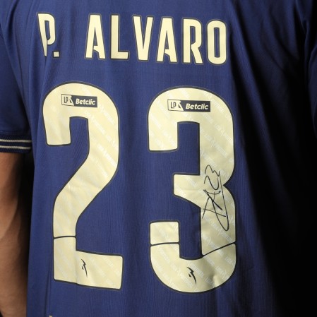 Estoril Praia Signed Jersey - P. lvaro 23