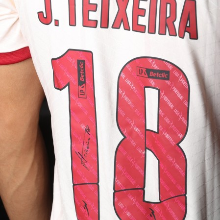 Gil Vicente Signed Jersey - J. Teixeira 18