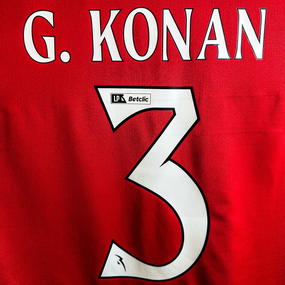 Camisola Principal Autografada Gil Vicente - G. Konan 3