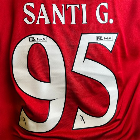 Camisola Principal Autografada Gil Vicente - Santi G. 95