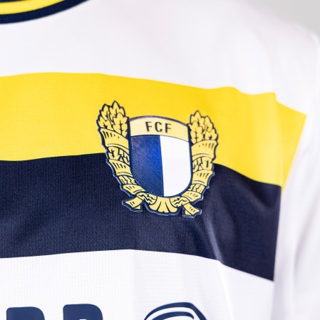 FC Famalic�o Home Jersey 2025-26