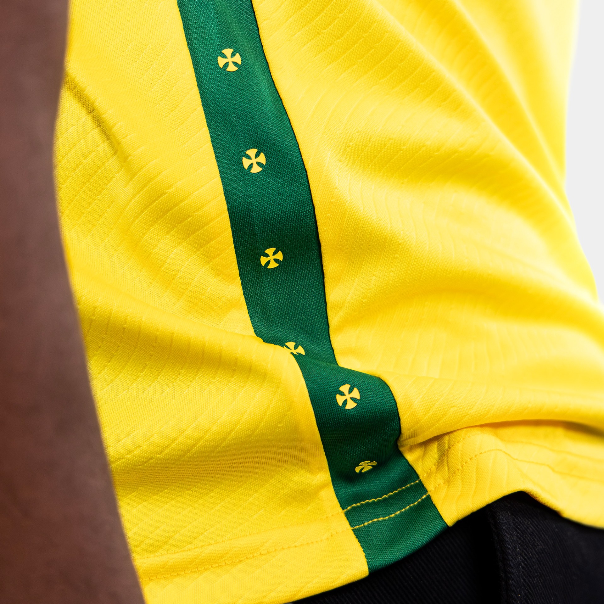 Camisola Equipamento Principal FC Paços Ferreira 2025-26