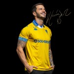 Amarelo