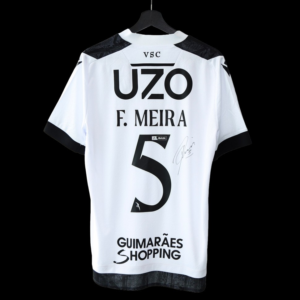 Autographed Vit�ria SC Home Jersey - F. Meira 5