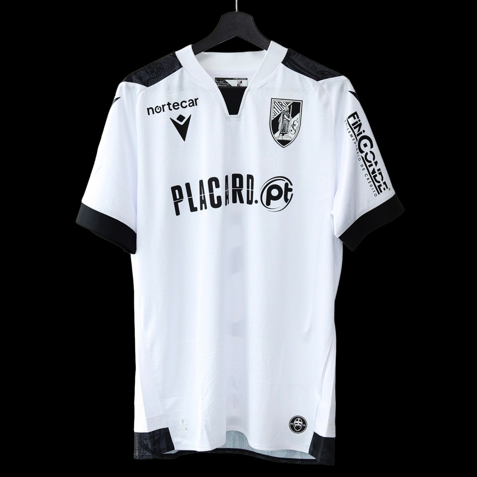 Autographed Vit�ria SC Home Jersey - F. Meira 5